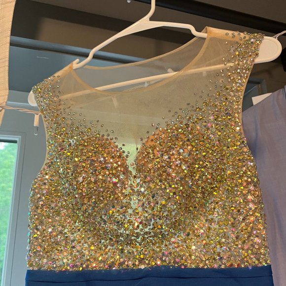 Prom Dress - Picture 1 of 4